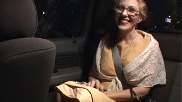Hot MILF Fucks BBC.