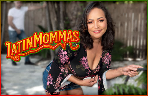 Latin Mommas